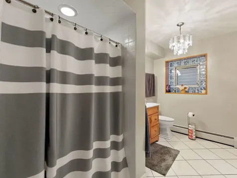 8729 West Summerdale Avenue Chicago IL 60656