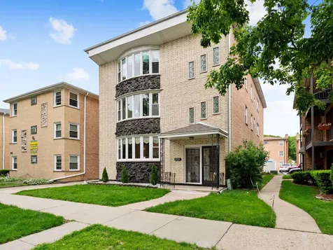 8729 West Summerdale Avenue Chicago IL 60656