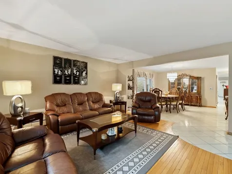 8729 West Summerdale Avenue Chicago IL 60656