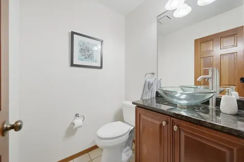 1907 Jeanette Avenue St. Charles IL 60174