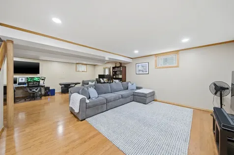 1907 Jeanette Avenue St. Charles IL 60174