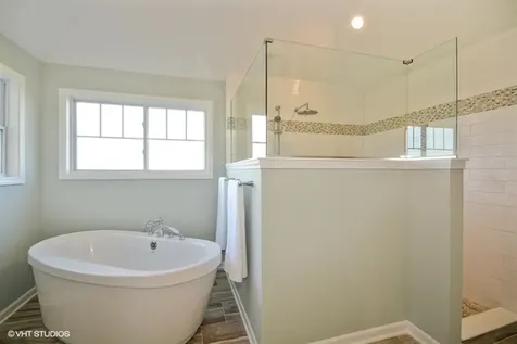 564 Quail Street North Aurora IL 60542