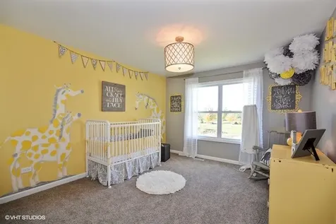 564 Quail Street North Aurora IL 60542