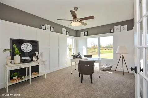 564 Quail Street North Aurora IL 60542