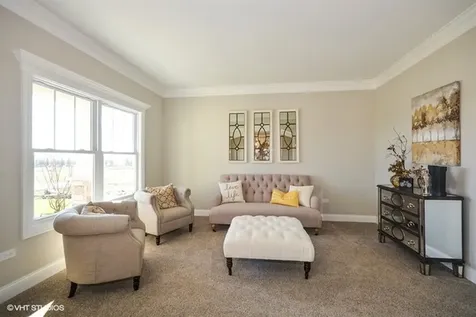 564 Quail Street North Aurora IL 60542