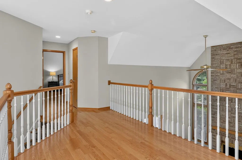 1385 Von Drash Drive Darien IL 60561