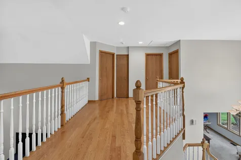 1385 Von Drash Drive Darien IL 60561