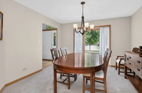 1385 Von Drash Drive Darien IL 60561