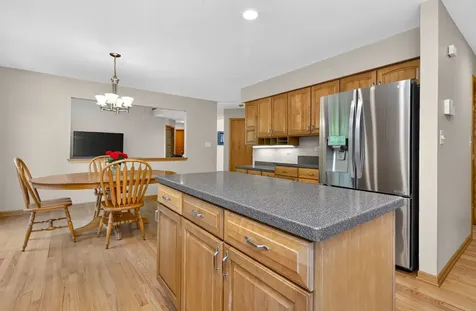 1385 Von Drash Drive Darien IL 60561