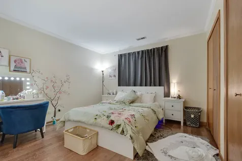 8324 160TH Place Tinley Park IL 60477