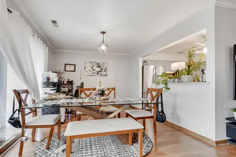 8324 160TH Place Tinley Park IL 60477