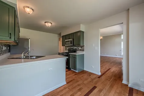 527 Northgate Circle Oswego IL 60543