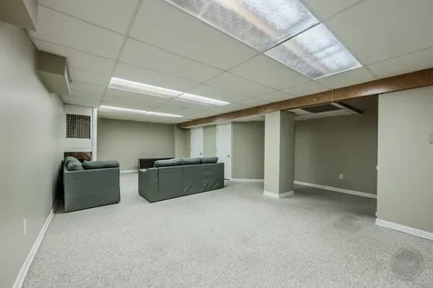 527 Northgate Circle Oswego IL 60543