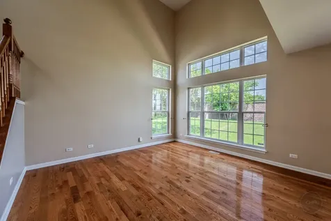 527 Northgate Circle Oswego IL 60543