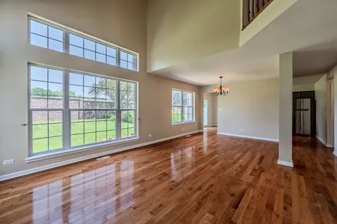 527 Northgate Circle Oswego IL 60543