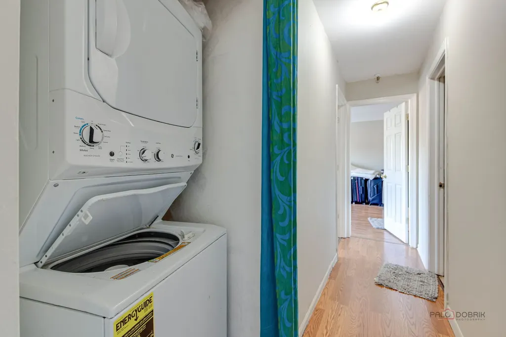 21W581 North Avenue Lombard IL 60148