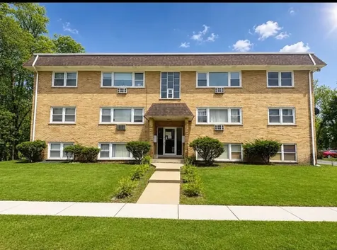 255 East Oak Street Addison IL 60101
