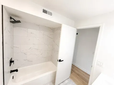 5819 West Higgins Avenue Chicago IL 60630