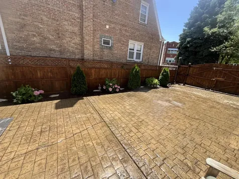 4533 North Kedvale Avenue Chicago IL 60630