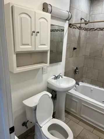 4533 North Kedvale Avenue Chicago IL 60630