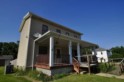 512 East Bronson Street Streator IL 61364