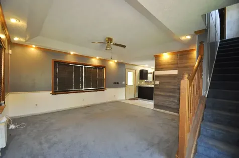512 East Bronson Street Streator IL 61364