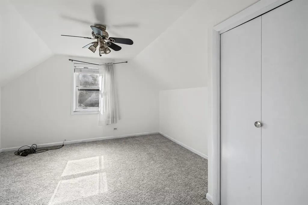4953 North Meade Avenue Chicago IL 60630