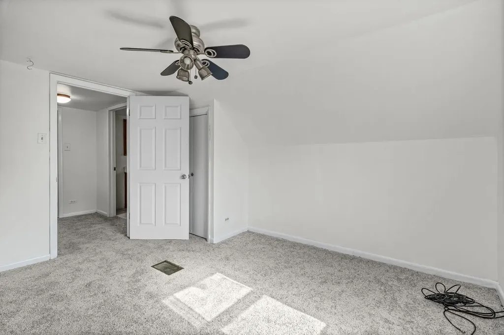 4953 North Meade Avenue Chicago IL 60630