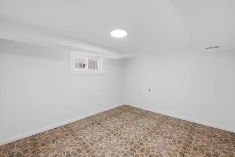 7205 South Lawndale Avenue Chicago IL 60629