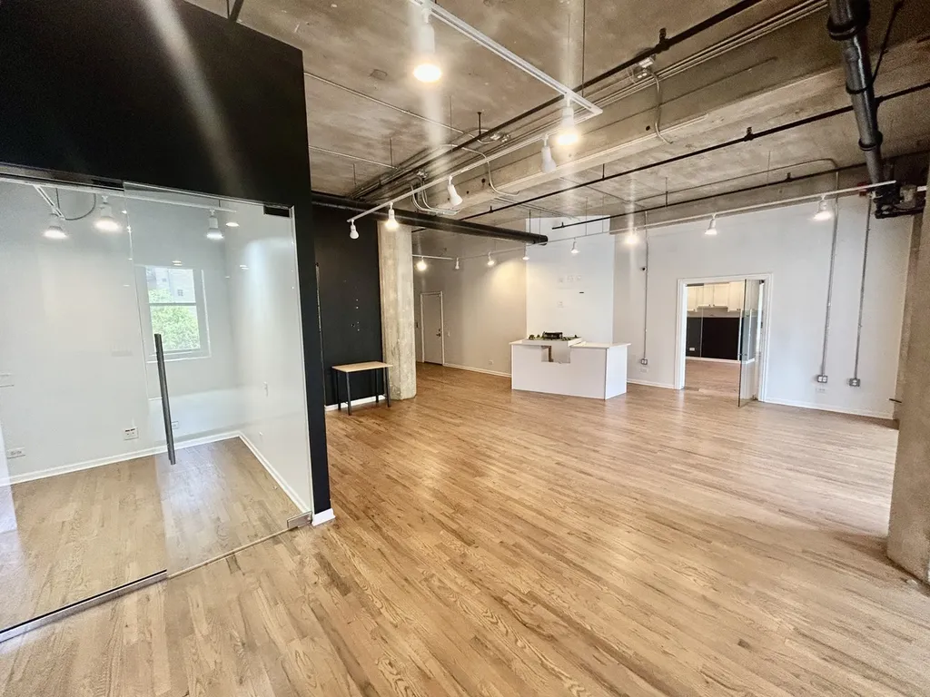 1327 West Washington Boulevard Chicago IL 60607