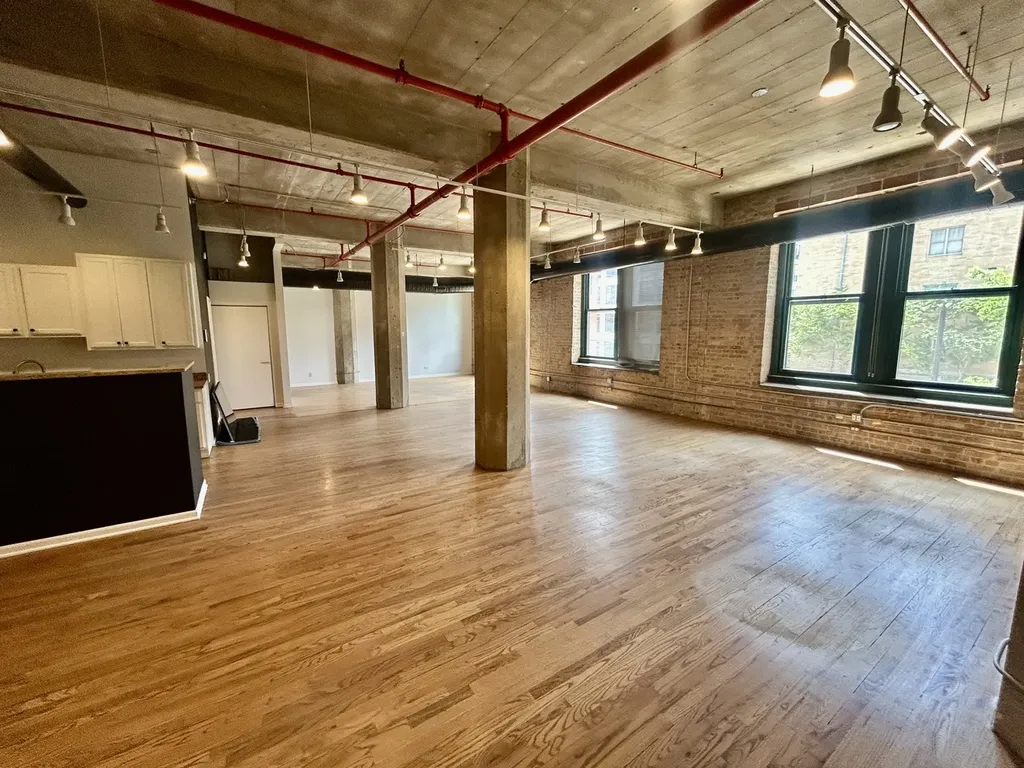 1327 West Washington Boulevard Chicago IL 60607