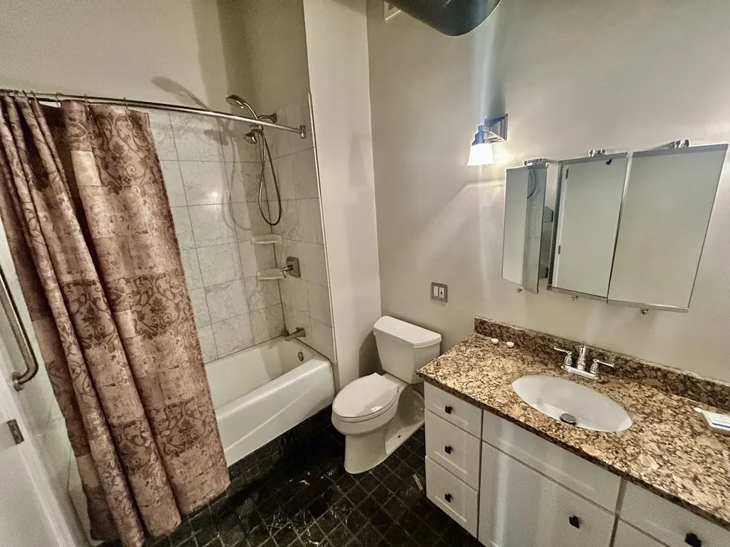 1327 West Washington Boulevard Chicago IL 60607