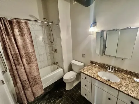 1327 West Washington Boulevard Chicago IL 60607