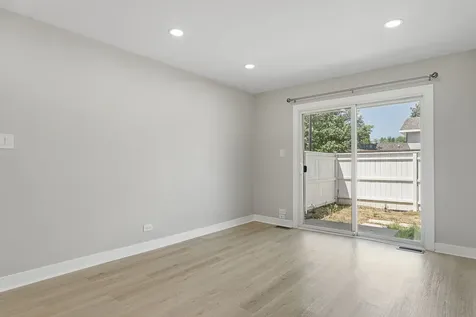 5521 Pebblebeach Drive Hanover Park IL 60133