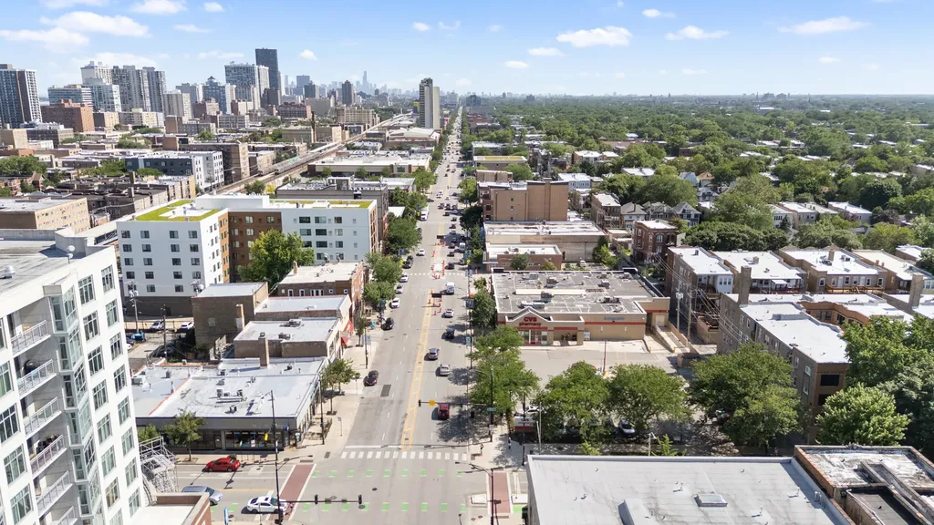 1215 West Granville Avenue Chicago IL 60660