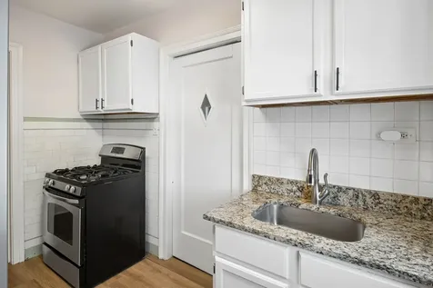 1215 West Granville Avenue Chicago IL 60660