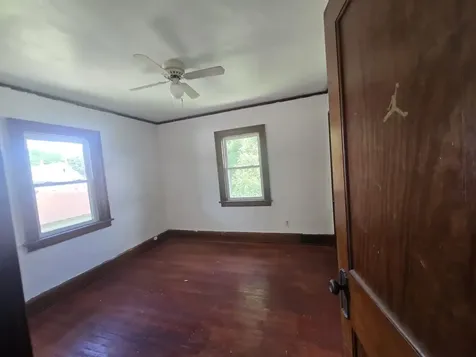 1721 South 5th Street Rockford IL 61104