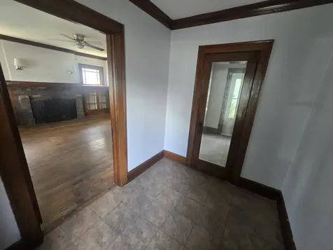 1721 South 5th Street Rockford IL 61104