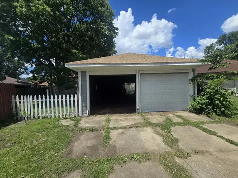 1721 South 5th Street Rockford IL 61104