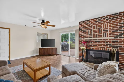 168 Fossil Cove Lane Wilmington IL 60481