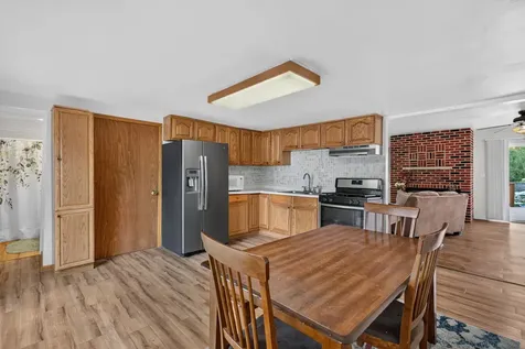 168 Fossil Cove Lane Wilmington IL 60481