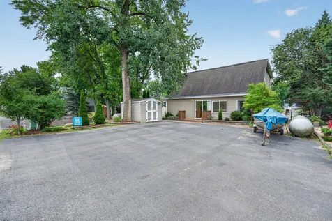 168 Fossil Cove Lane Wilmington IL 60481