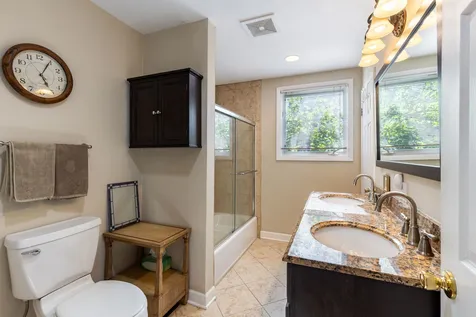 3850 Enfield Avenue Skokie IL 60076