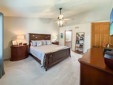 3005 Countryside Lane Freeport IL 61032