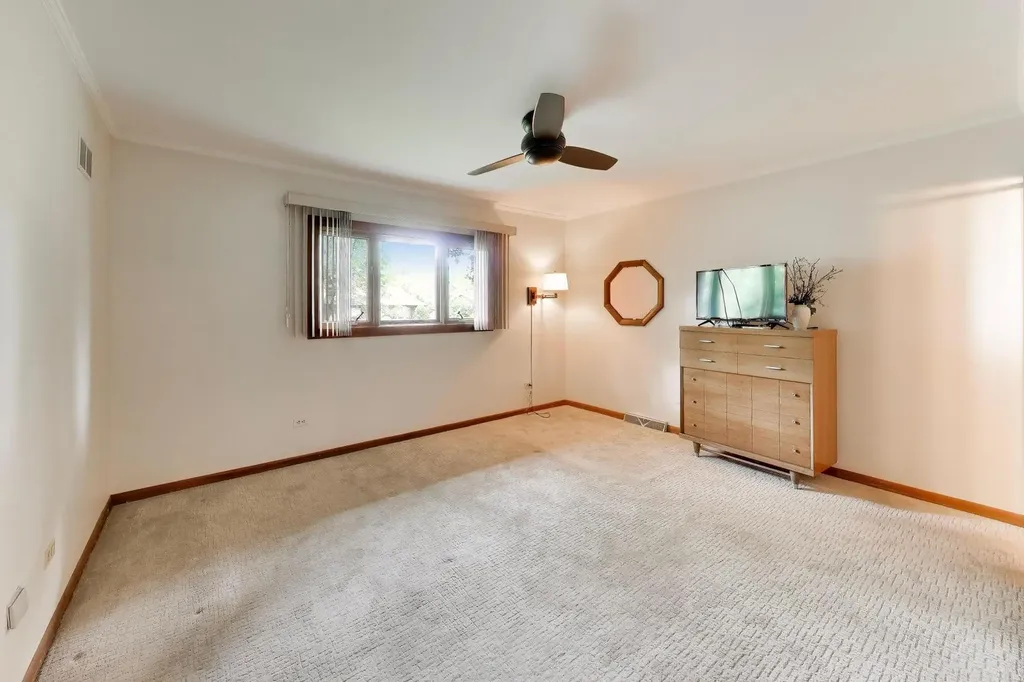 16W671 Fern Street Willowbrook IL 60527