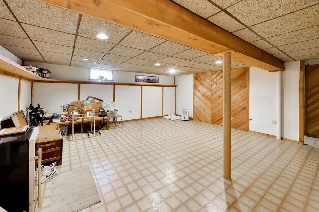 16W671 Fern Street Willowbrook IL 60527