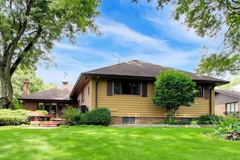 16W671 Fern Street Willowbrook IL 60527