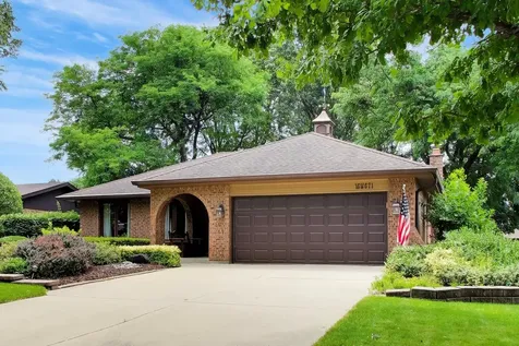 16W671 Fern Street Willowbrook IL 60527