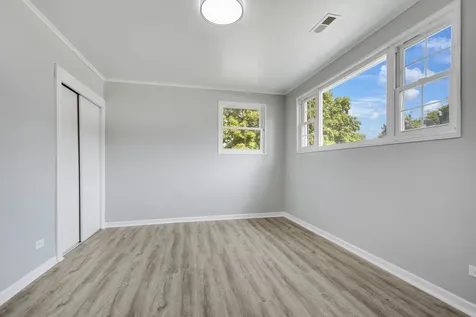 55 Apple Lane Park Forest IL 60466