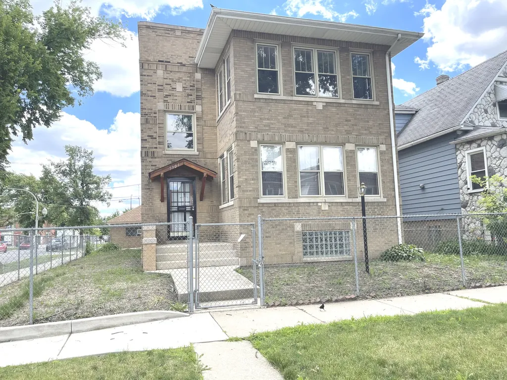 5901 West Rice Street Chicago IL 60651